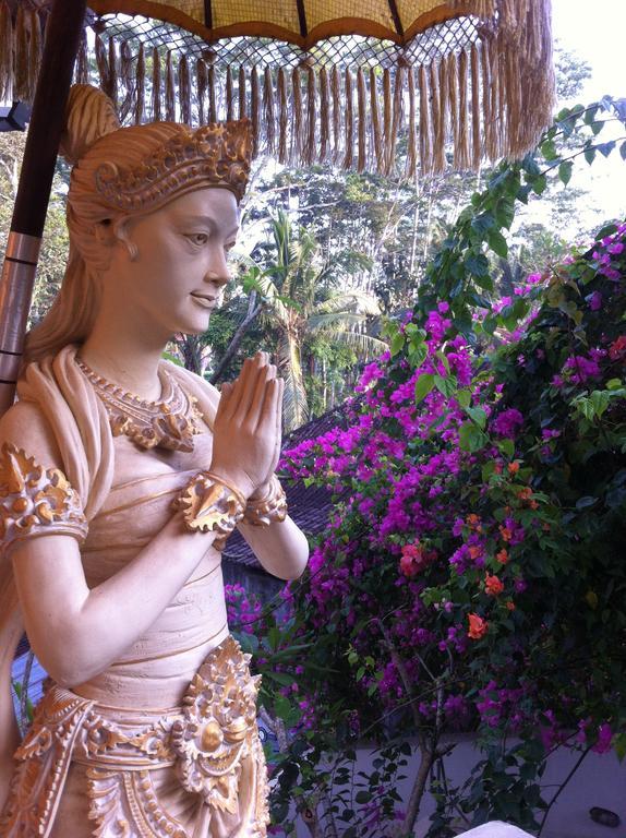 White Lotus Oasis Otel Ubud Dış mekan fotoğraf