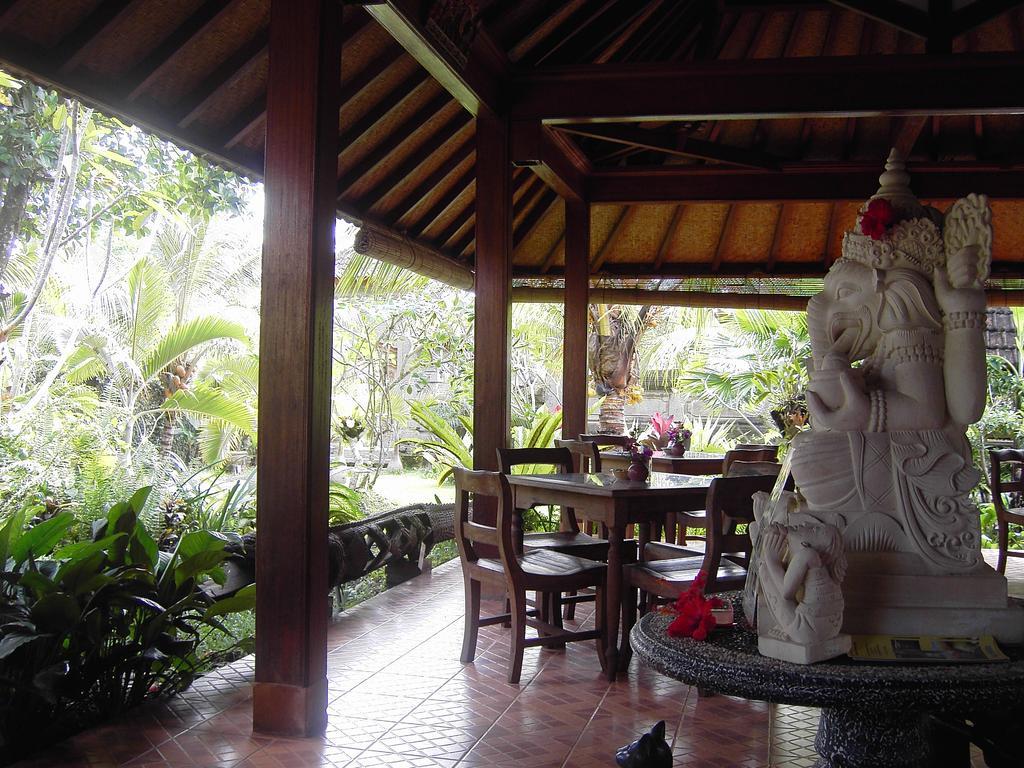 White Lotus Oasis Otel Ubud Dış mekan fotoğraf